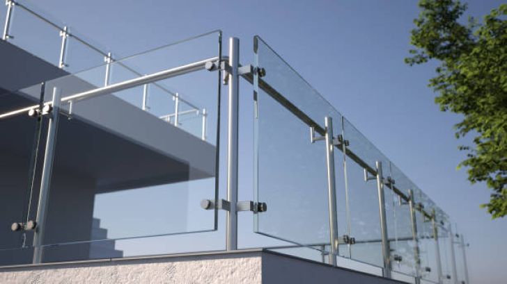 Balkon Railing van Gehard Glas